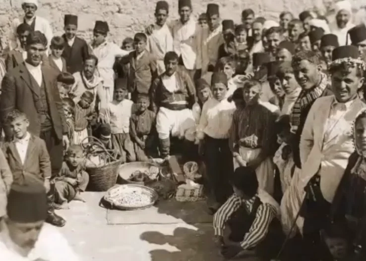 1947